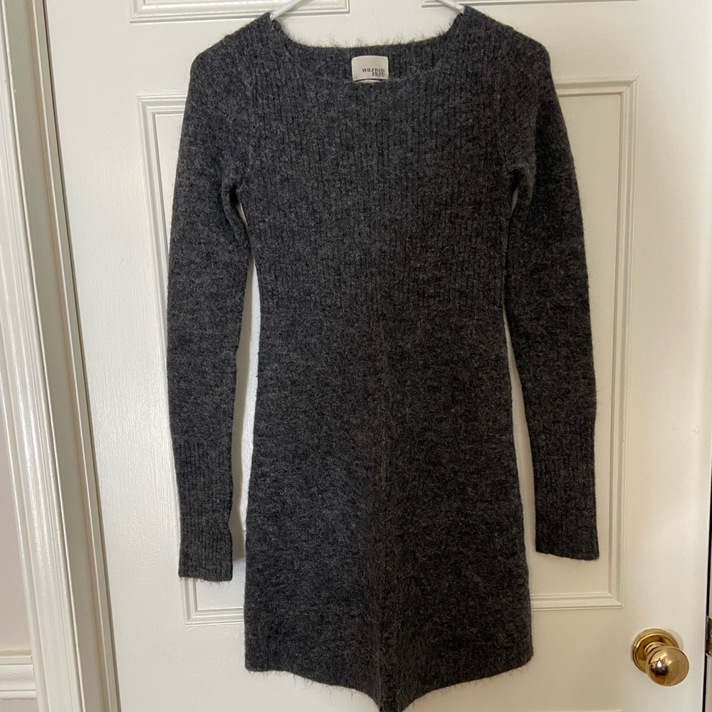Wilfred Free Sweater Dress